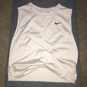 Nike Dri-Fit Twisted Crop Top